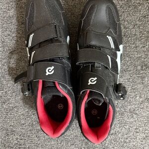 Peloton Cycling Shoes with Red Interior
